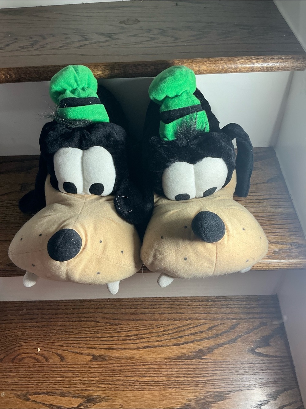 Disney Goofy Plush Slippers in Black, Tan & Green